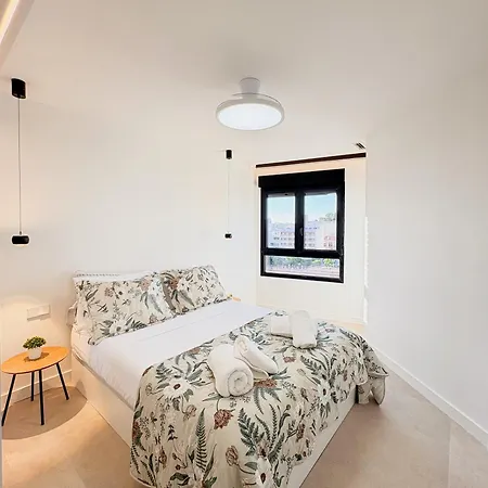 Premium En El Centro De Con Vistas Al Castillo Apartment *